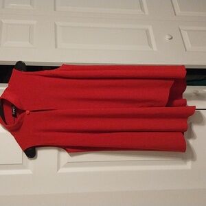 NWOT Sympli size L Read top